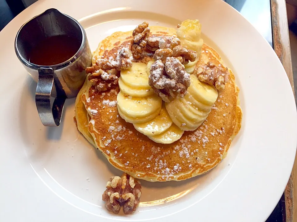 Pancake banana and nuts|Obeoom Jumsai Na Ayudhyaさん