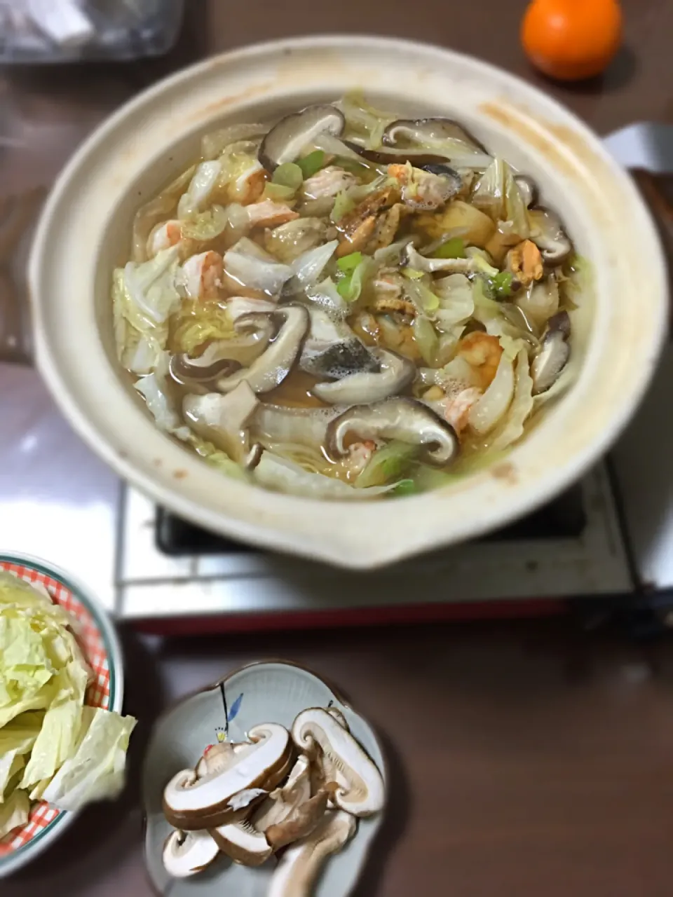 Yosenabe soup! perfect for a cold night! 😋😋😋😋👈|joさん