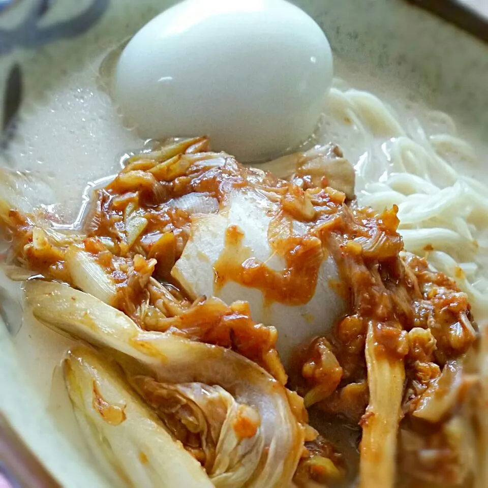 生ラーメン（とんこつ）豆板醤とコチュジャン入り|(∗ ˊωˋ ∗)さん