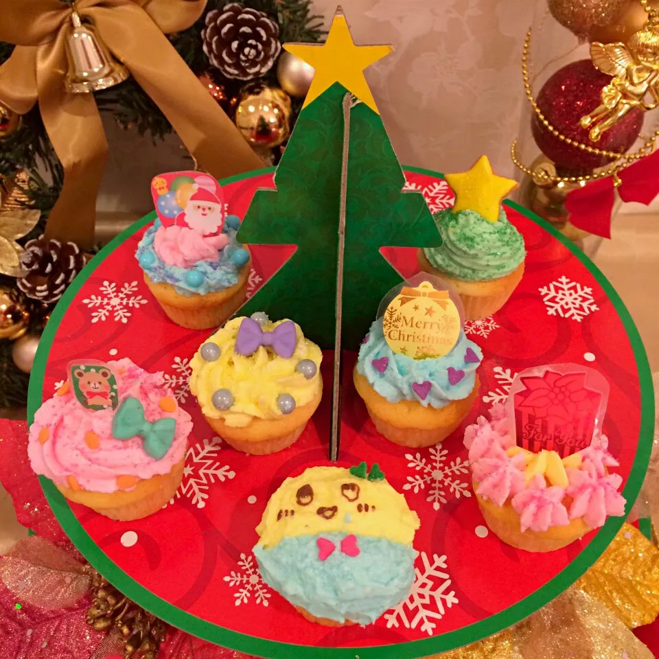 Milky mocoさんのカップケーキの教室でX'masカップケーキを作りました🎅🎄|MAAさん