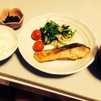 Snapdishの料理写真:一人暮らしの晩御飯♬|yumさん