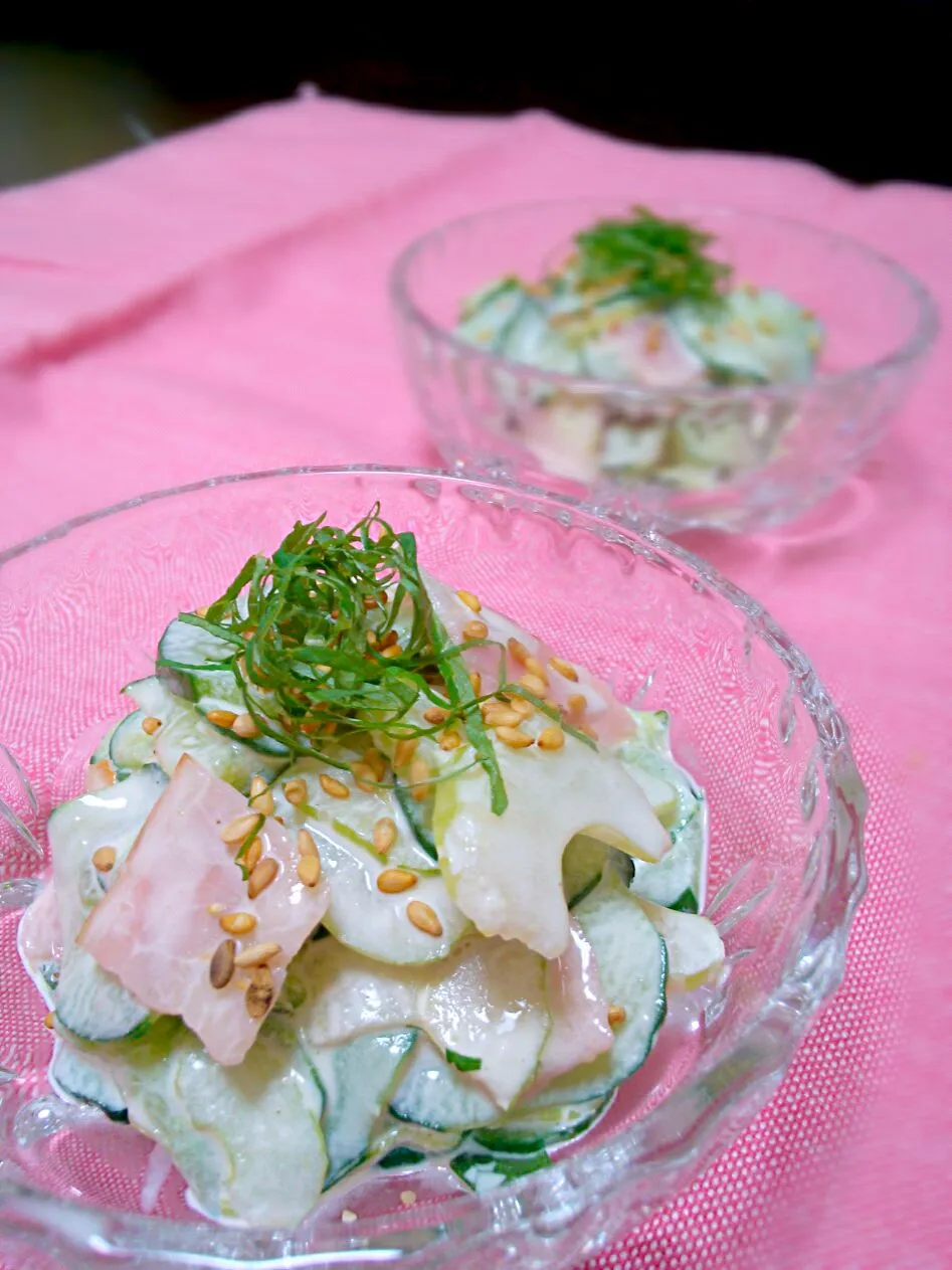 celery & cucumber dressed with mayonnaise!!|和田 匠生さん