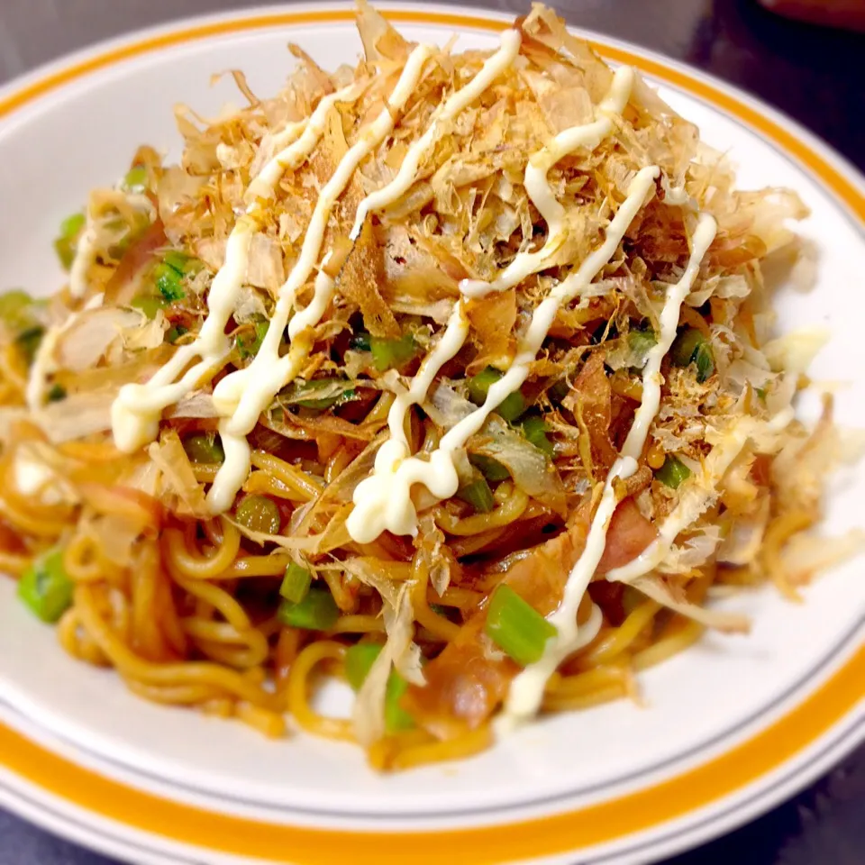 夕餉 〜かんたん在庫処分焼きそば〜|えり(ぼちぼち)さん