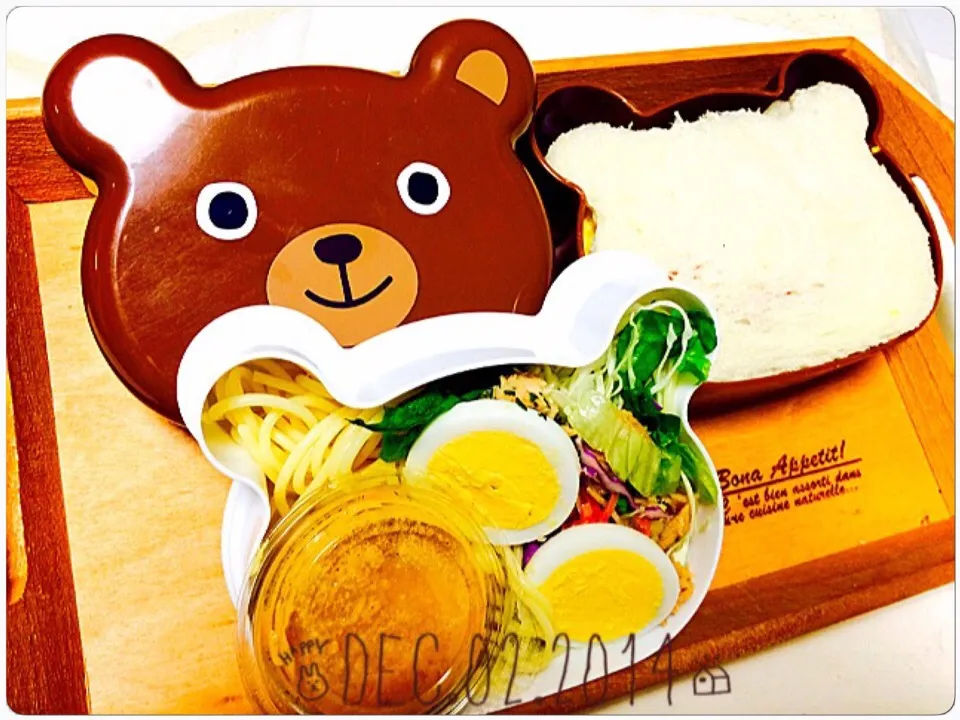 クマちゃんのたまご焼きハムチーサンドウィッチ&ツナサラダパスタのLunch Box❤︎|Haz Haz ♡さん