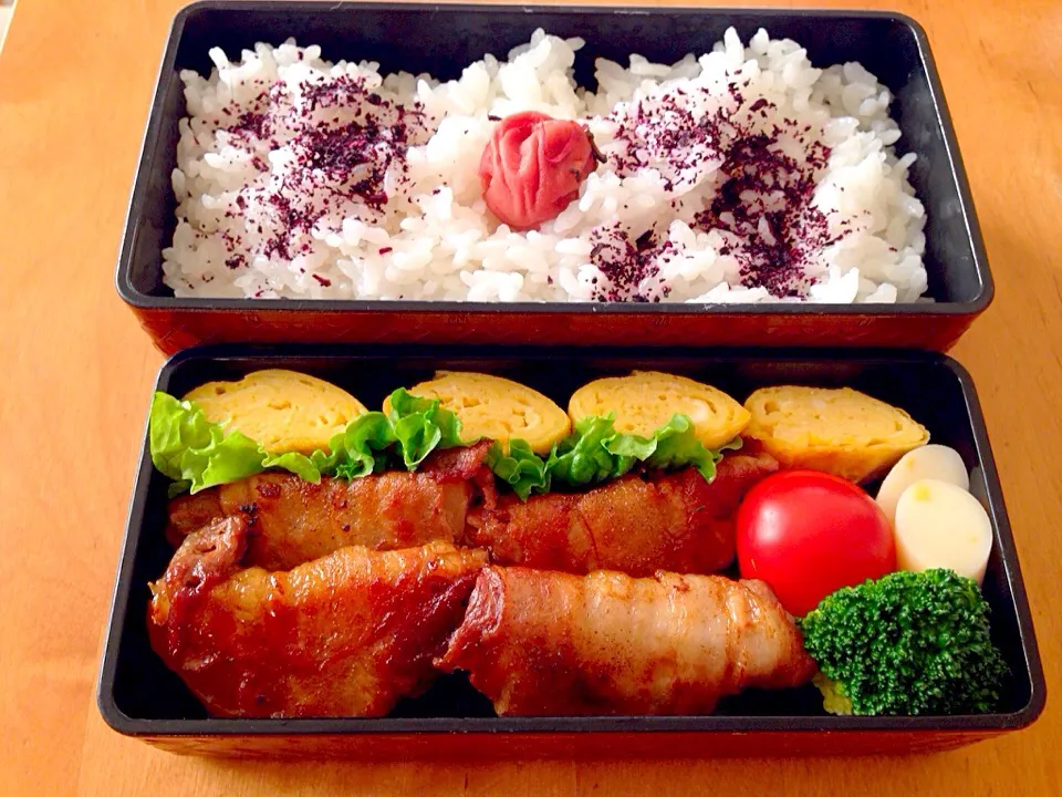 Snapdishの料理写真:カブの豚バラ巻き弁当(*^^*)|sachiさん