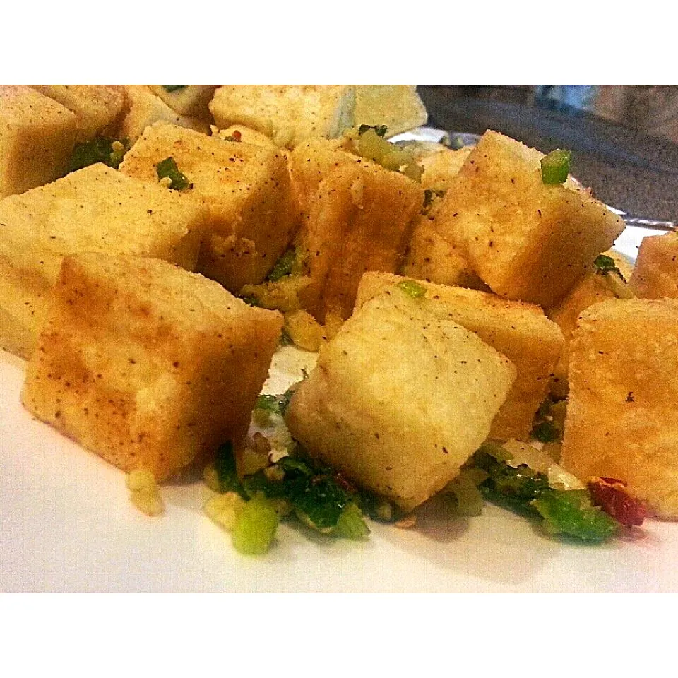 Spicy garlic fried tofu|jan renaeさん