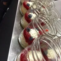 Strawberry short cake with blueberries|anthony rodriguesさん