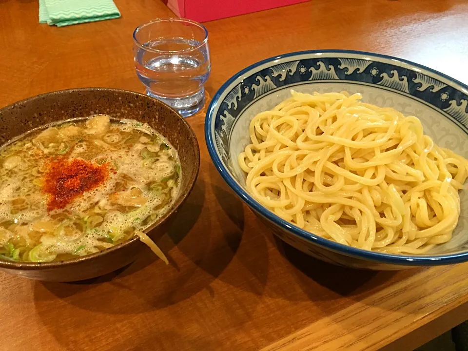 Snapdishの料理写真:つけ麺 大盛り@中村屋|kutsuna ippeiさん