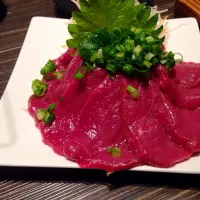 Snapdishの料理写真:馬刺し|カツオさん