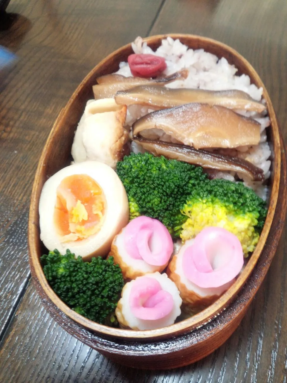 Snapdishの料理写真:2014.12.3 寝坊でバタバタお弁当(^^;)|Rachi Hirokoさん