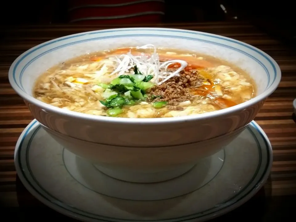 お出かけ飯　時間なく慌てて頼んだスータン麺|直樹さん