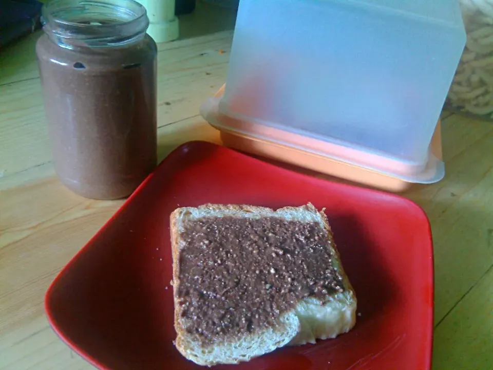 roti tawar dan nutella|cancerina pandanさん