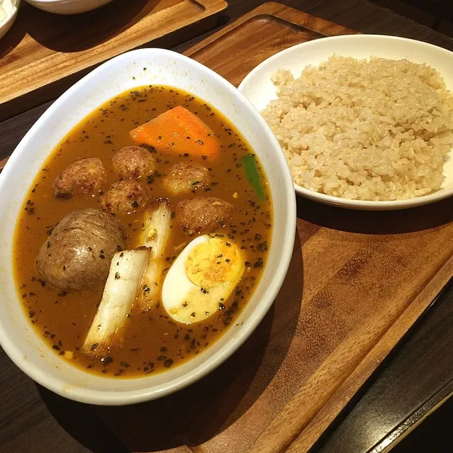 鶏団子と焼き葱のスープカレー|r1990297さん