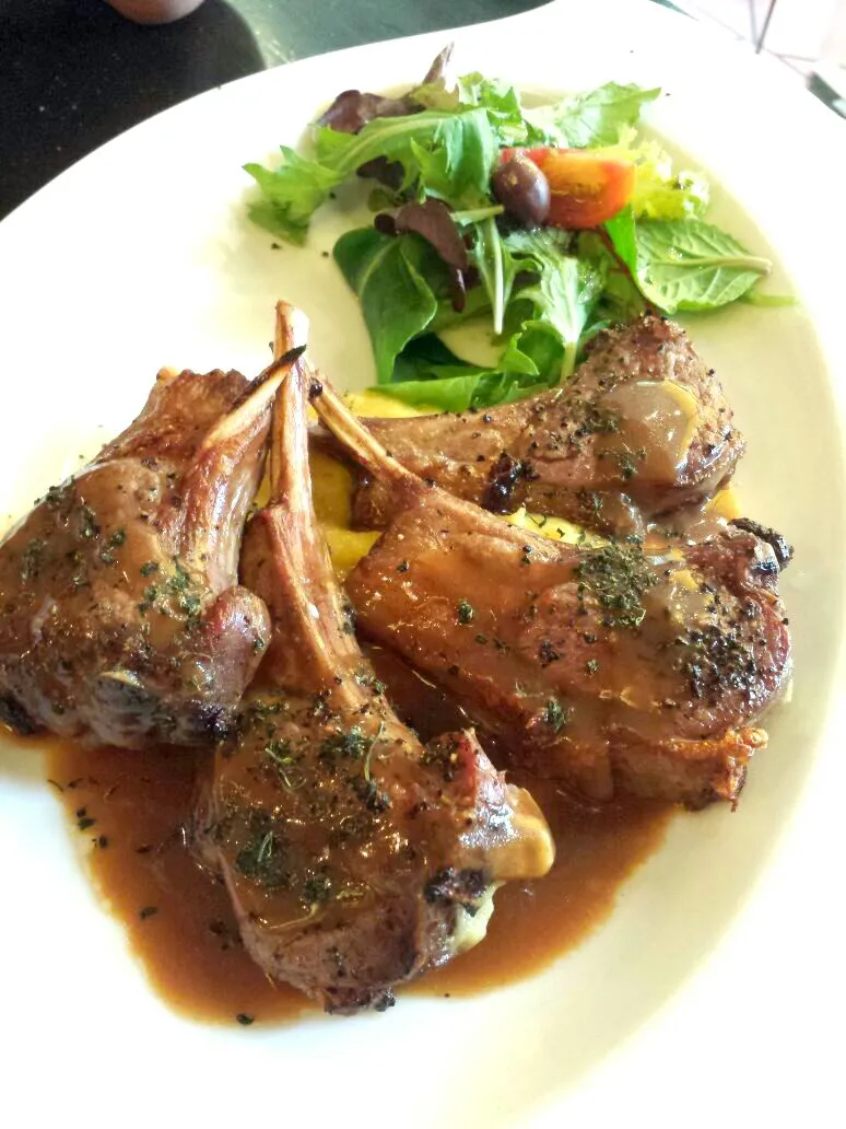 #lamb #lambrack #rack #Italian cuisine #herbs #mediumwell #medium #Lunch #Dinner|Chan Min Jiaさん