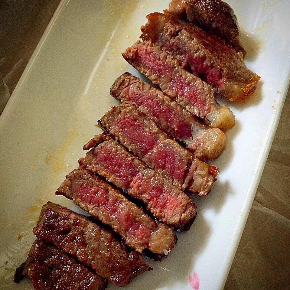 Snapdishの料理写真:Dry-aged steak|iristskさん