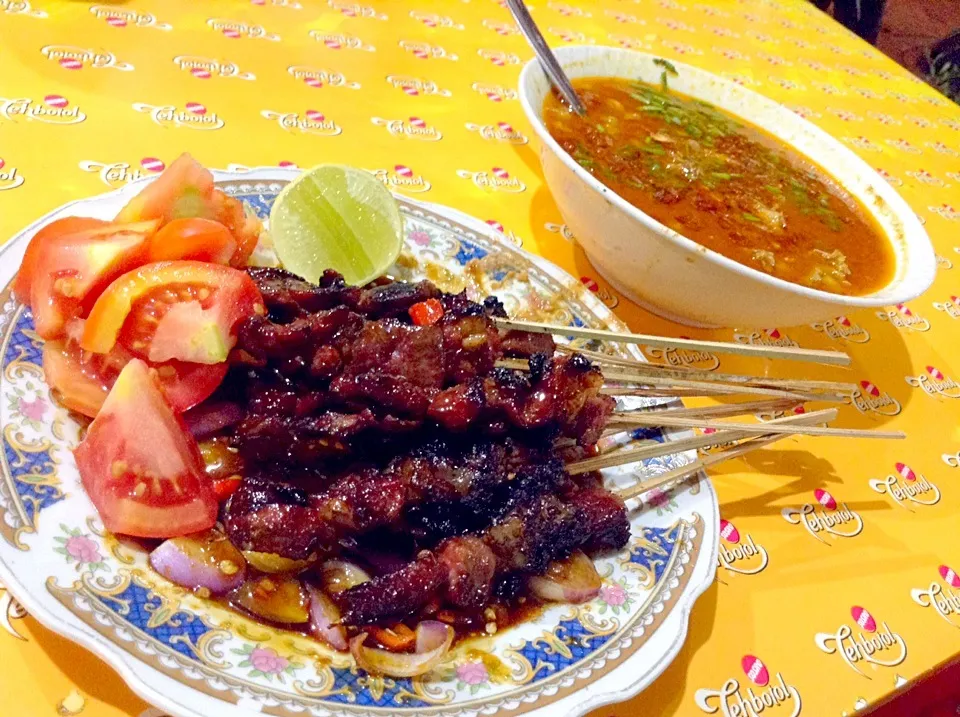 Sate - Gule Kambing|Bambang Budiono Tjioさん