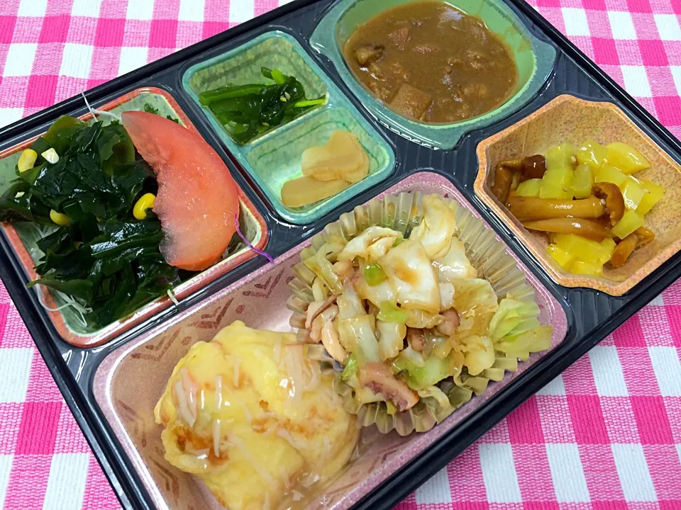 コラーゲンたっぷり牛すじ入りカレー 日替わり弁当 豊川市配達|Naokazu Kuritaさん