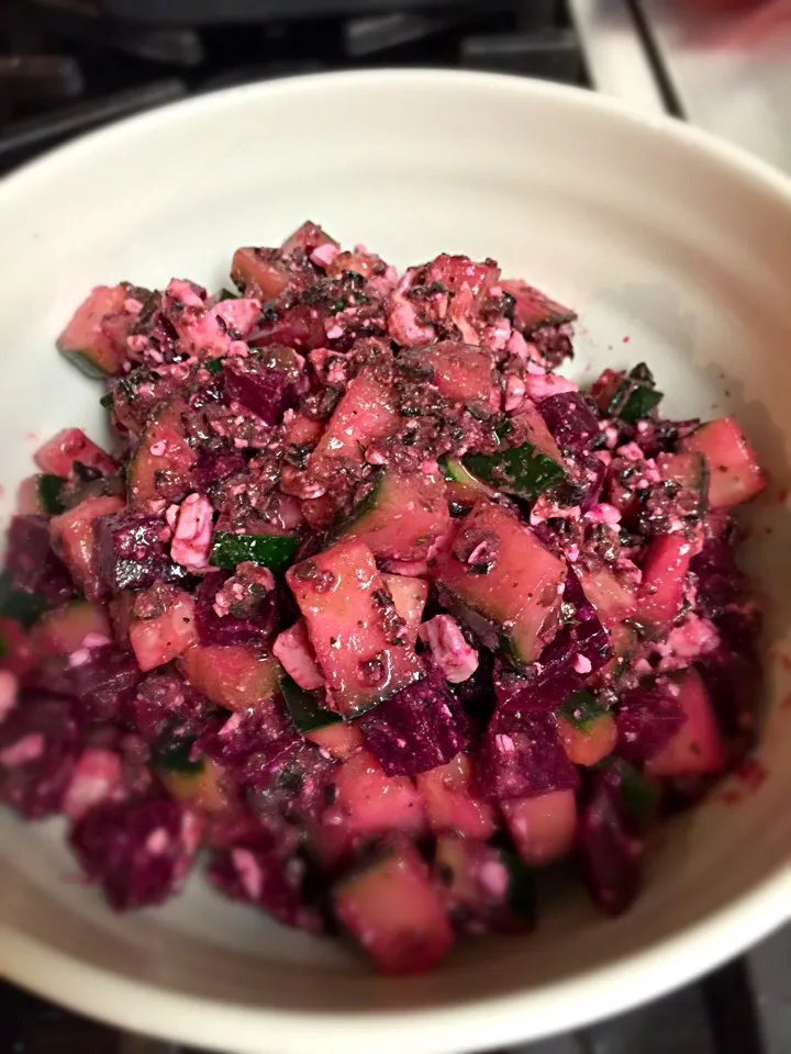 Beets and feta cheese salad|NozomiSさん