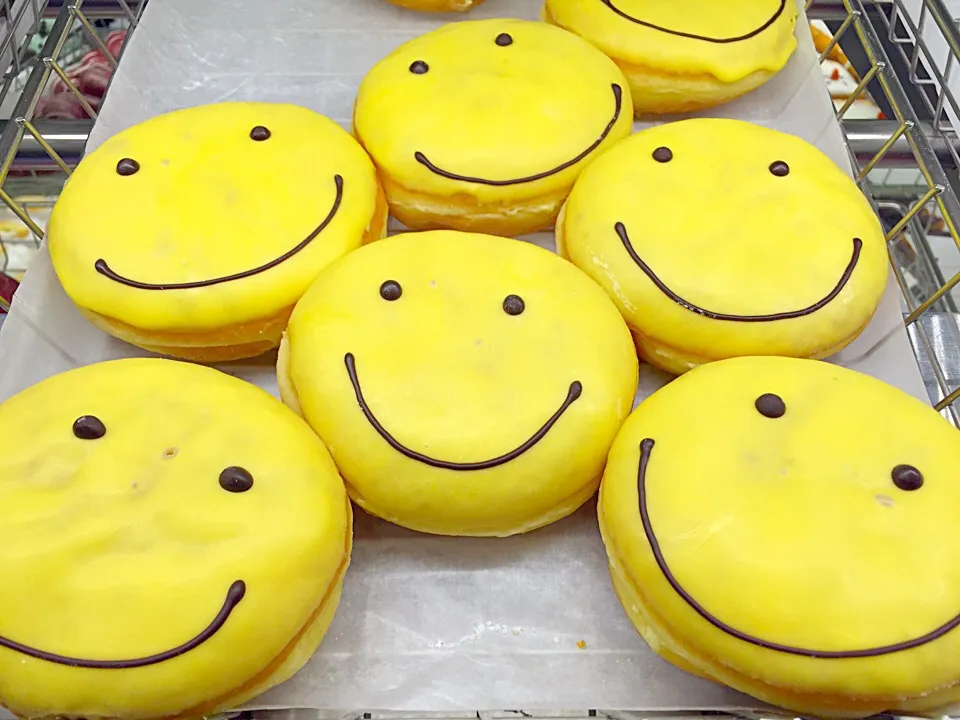 Smiley donut|PhUnGさん