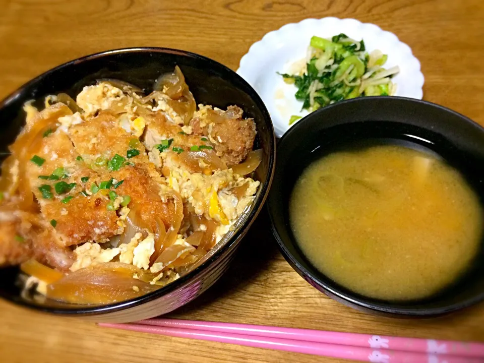 お父さんの好きなカツ丼❤️|ミキさん