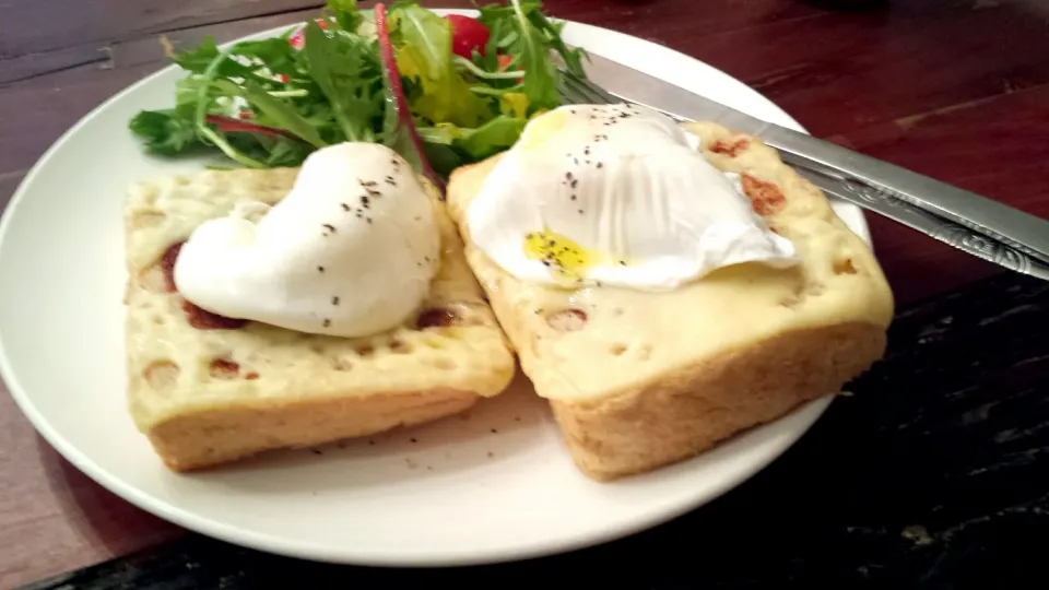 Eggs on Toast 🍳🍳|Ludivine Leeさん