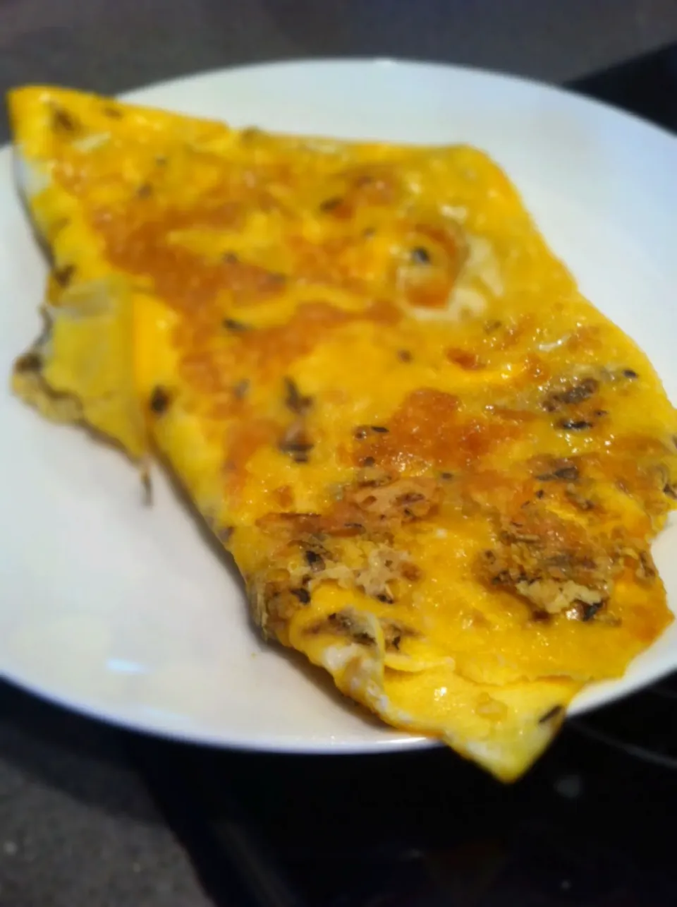 Cheese and herb omelette for breakfast|🍓Jolejo🍓さん