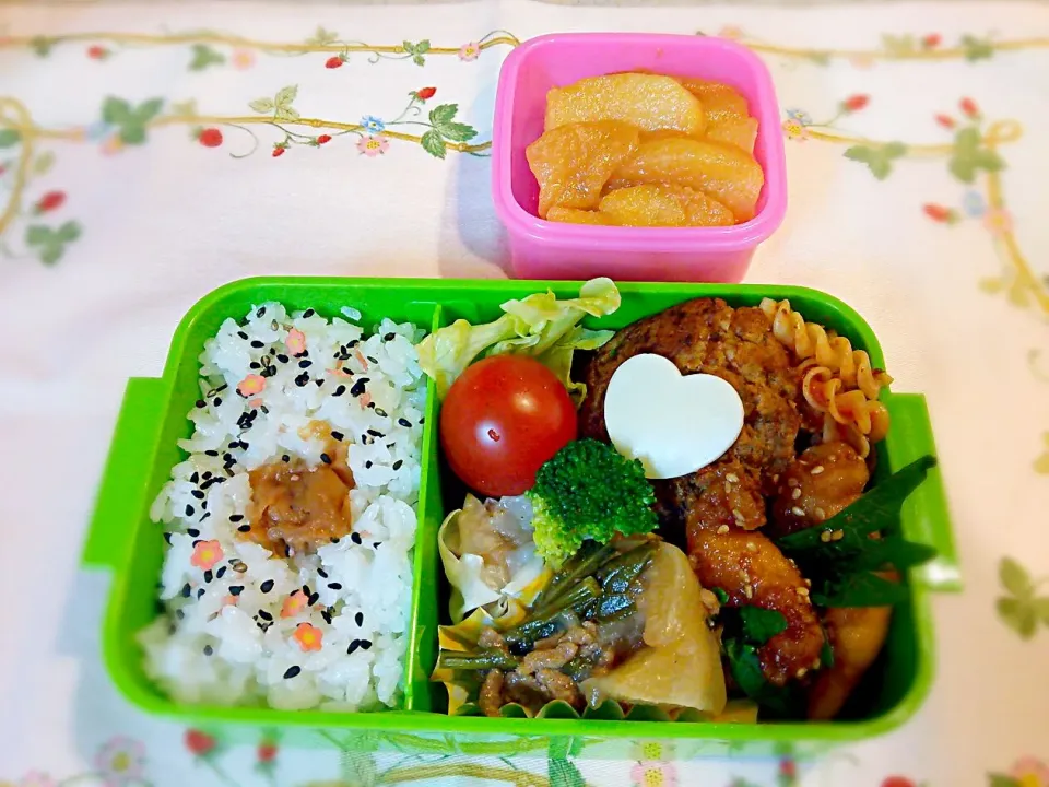 娘のお弁当＊今日は学校公開日♪算数の時間はきっと張り切って手を挙げるから見に行かないと(=^ェ^=)|あゆさん