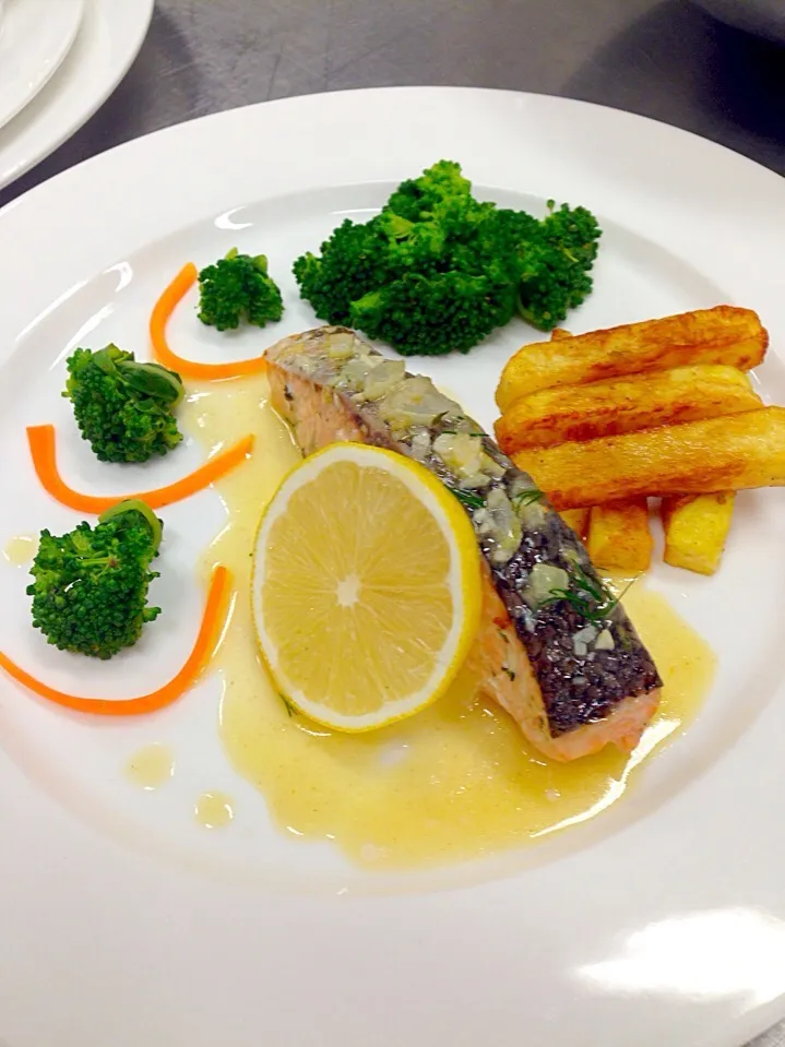 Salmon lemon sauce  made by me💙💙|Cathrine Valenciaさん