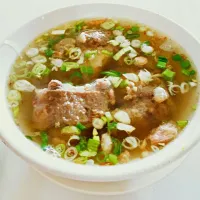 Snapdishの料理写真:oxtail soup|Susi Barusさん