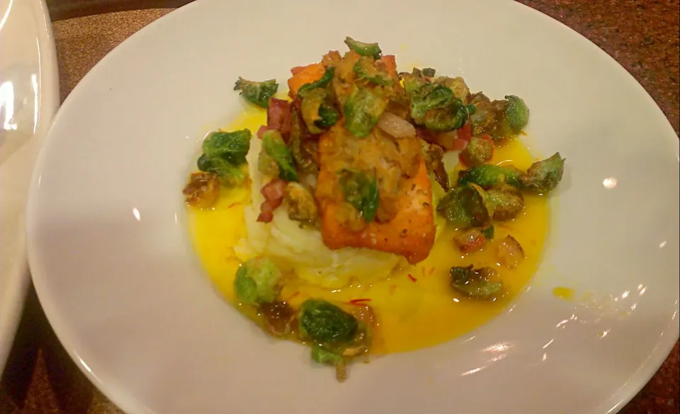 grilled salmon over garlic mashed w/crispy brussel sprout leaves and bacon|chef Charlesさん