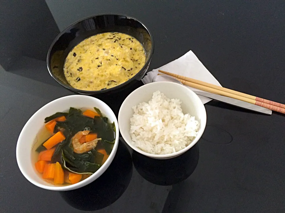 Vietnamese steam egg with carrot seaweed soup|ginaさん