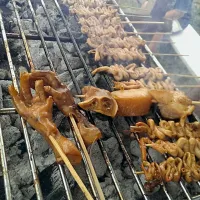 smoked chicken intestine and chicken feet|brenn escamillaさん