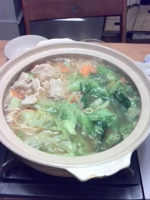 Snapdishの料理写真:ラーメン鍋|ていくはいどさん