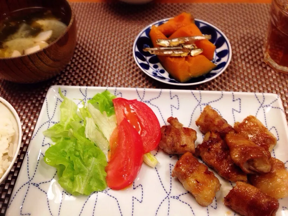 茄子豚バラ巻き  かぼちゃ煮物  味噌汁|ikukoさん