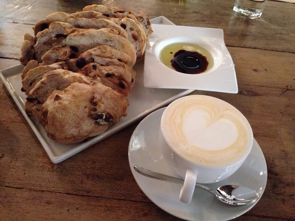 Snapdishの料理写真:Homemade bread with a cup of steam milk|Yejonさん