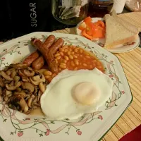 Snapdishの料理写真:イギリスの伝統的な朝食(*^^*)|Michanさん