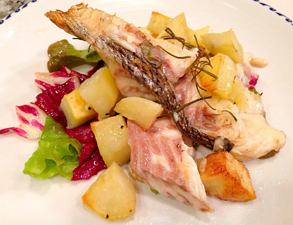 Branzino (suzuki) arrosto con patate|Fabio  Palmieriさん