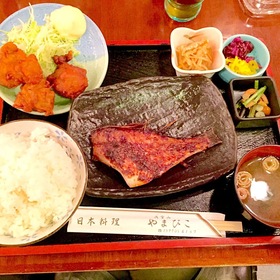 赤魚の粕漬けと唐揚げ定食|yさん