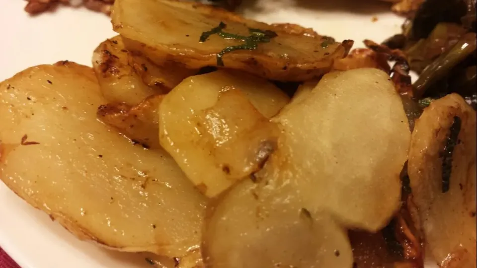 Herb sautéed sun chokes (Jerusalem artichokes)  #sunchoke #artichoke #jerusalemartichoke|Culinary Kissesさん