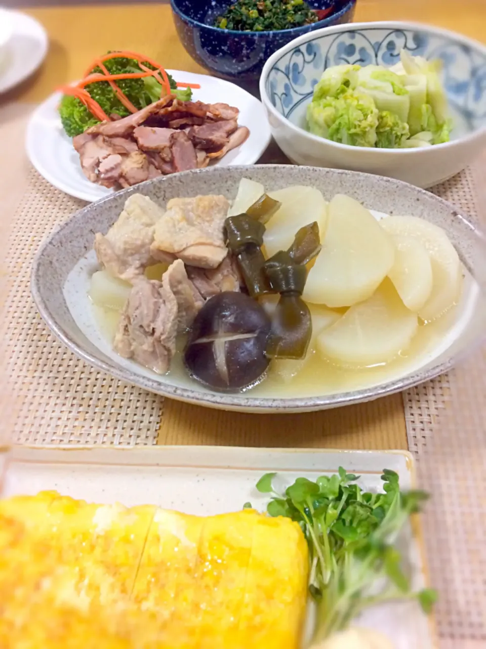 大根と鶏モモ肉の煮物|ポンポコたまこさん