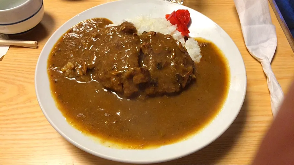 メンチカツカレーを頂きました。|momongatomoさん