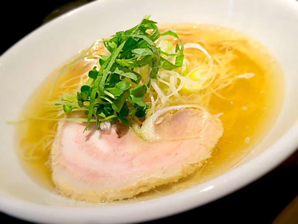 塩ラーメン🍜|おかっぴーさん