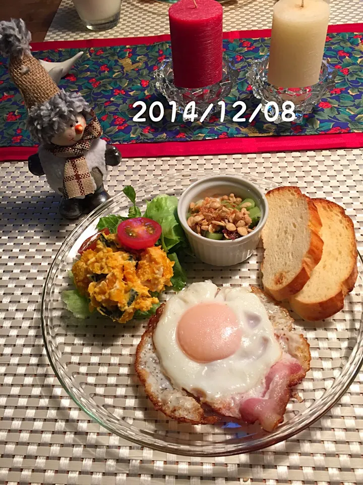 Snapdishの料理写真:朝ごはん 2014・12・8|ローゼルさん