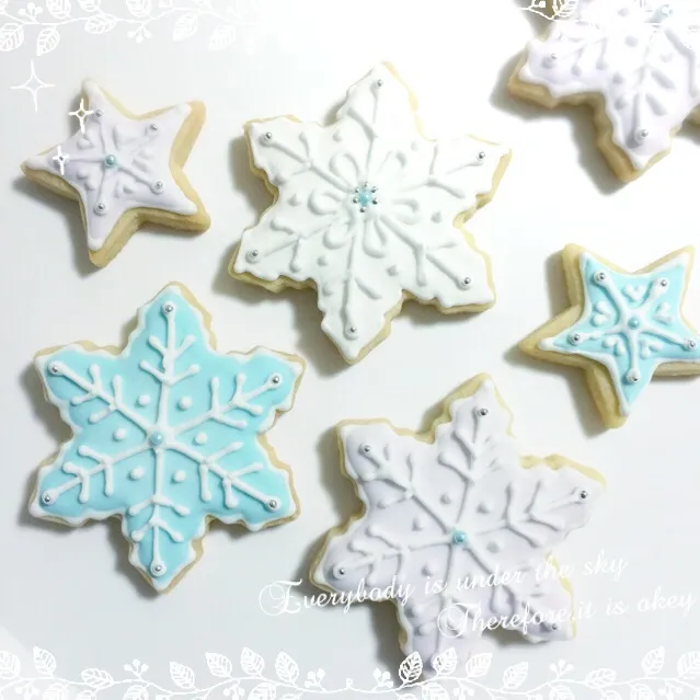 Snapdishの料理写真:Snowy Crystal Cookies☆|ましてさん