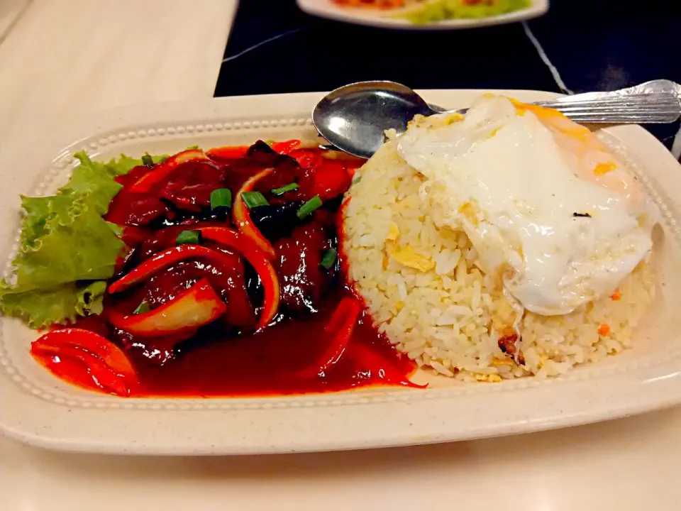 Nasi goreng USA... @... Nasi goreng daging merah....|Jason Letchumananさん