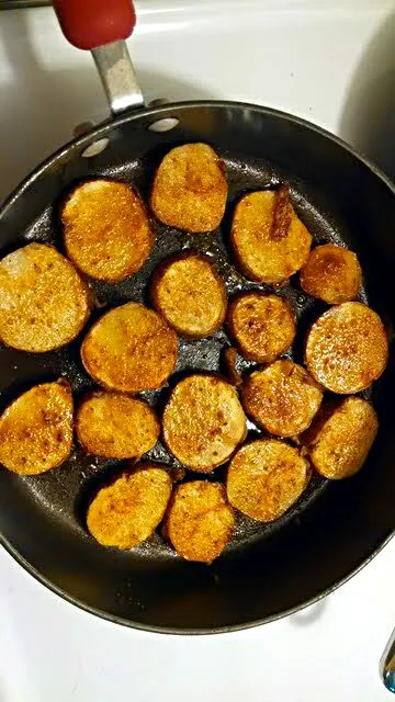 Potatoes and More Potatoes I Cooked Crispy Potato Rounds to #Side dish the #Pork Chops #Lunch #Dinner #Quick and easy|Alisha GodsglamGirl Matthewsさん