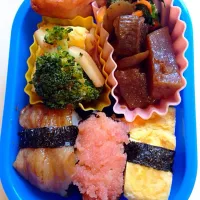 お寿司弁当|よしこんぐさん