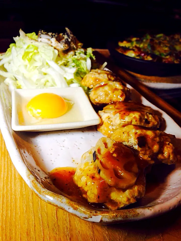 レンコン豆腐バーグ‼︎同皿の白菜サラダはまた鯖缶のせ😁🙌|いのちゃんさん