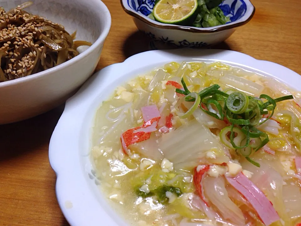 次女が和食を欲してたからトモコちゃんのカニカマあんかけのんを白菜で👍|川上千尋さん