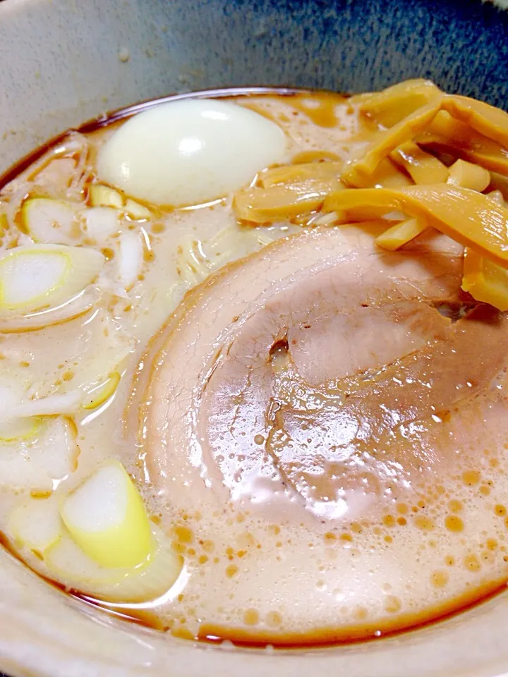 九州ガラ炊き 黒とんこつラーメン|ponnaoさん